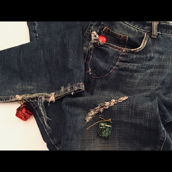 “JUST CAVALLI” EXTREMELY Distressed men’s jeans. - Picture 8 of 8
